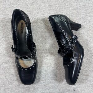 Naturalizer Black Mary Jane Heels